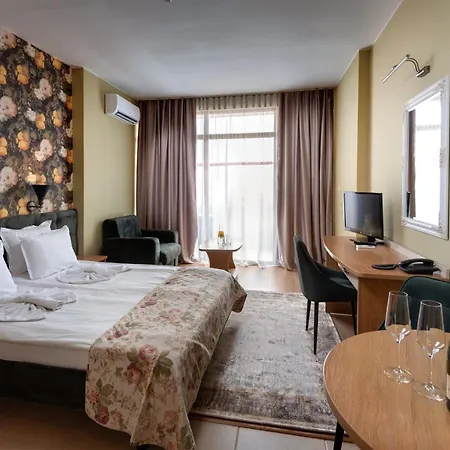 Avenue ساني بيتش