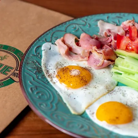 Hotel Avenue Słoneczny Brzeg