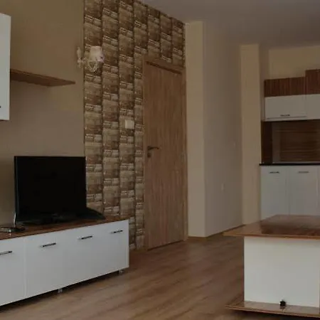 Hotel Avenue Słoneczny Brzeg