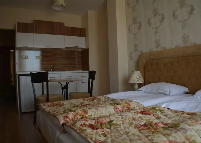 Hotell Avenue Slăntjev Brjag