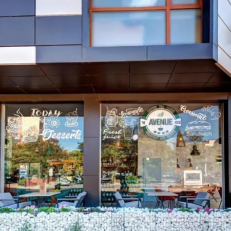 Avenue Отель 2*